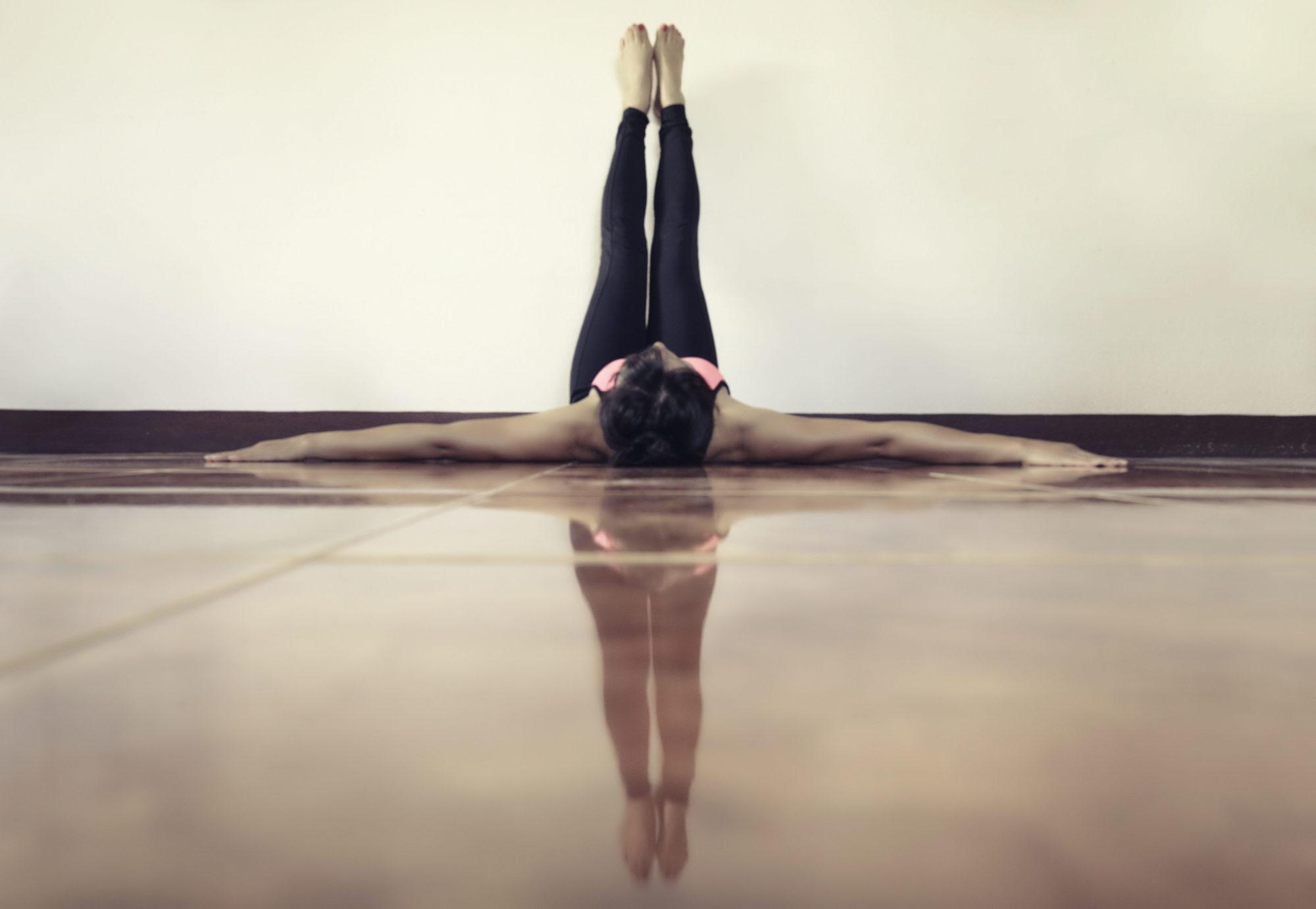 Legs Up The Wall Pose (Viparita Karani): How To Practice, Benefits And  Precautions